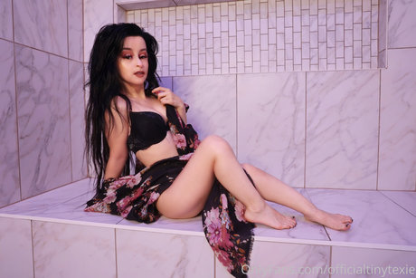 TinyTexie top pornstar gallery