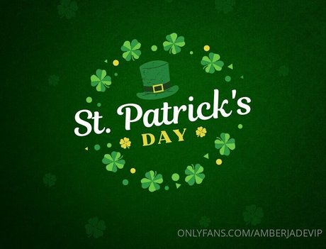 small cock shemale onlyfans pretty image