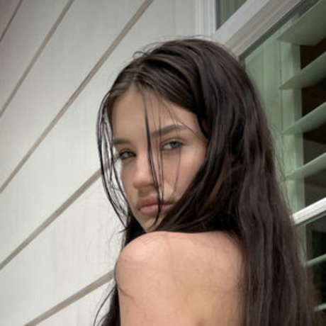 hanndstand pornstar top photos