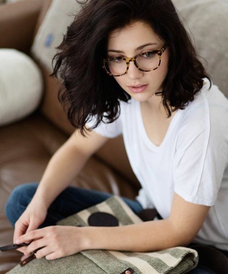 Emily Rudd exclusive star galleries