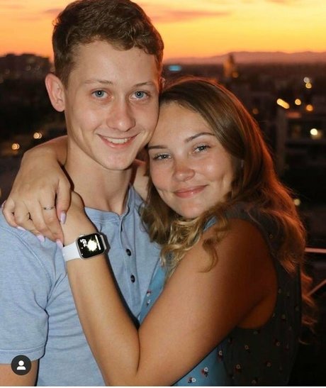 ASMR Darling Profile pic