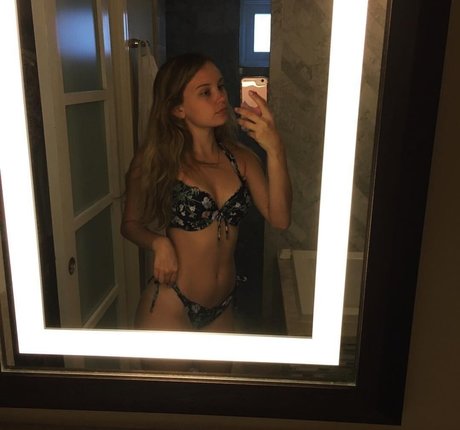 ASMR Darling star nice photo