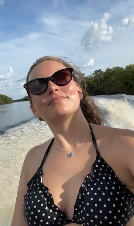 ASMR Darling perfect star image