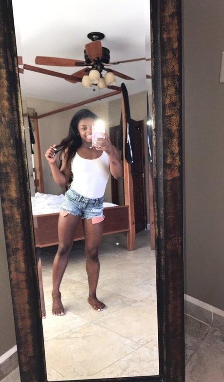 Simone Biles nudes actress img
