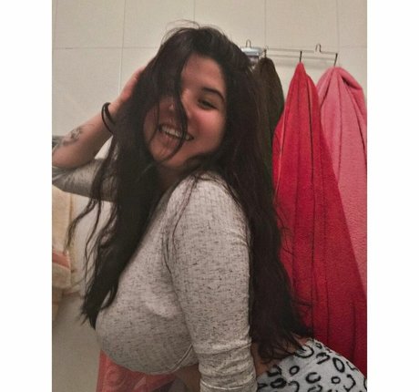 Samantha Fernandez sex actress photo