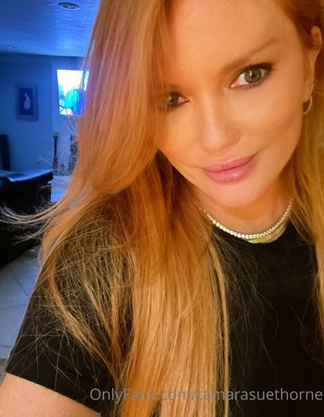 Tamarasuethorne star pretty pic