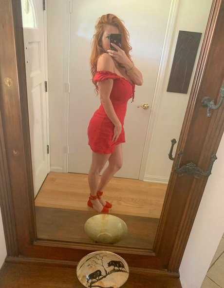 Tamarasuethorne hot star galleries