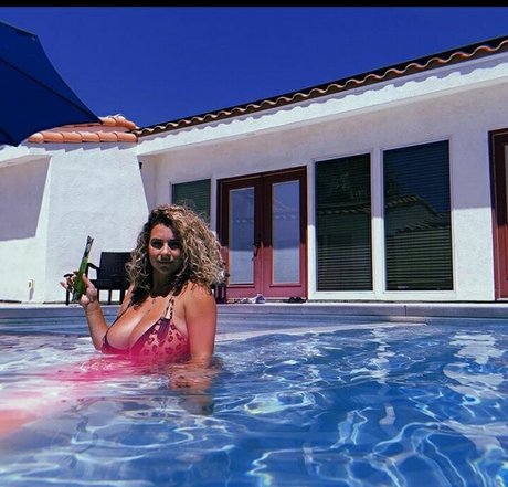 anime girls onlyfans pornos image