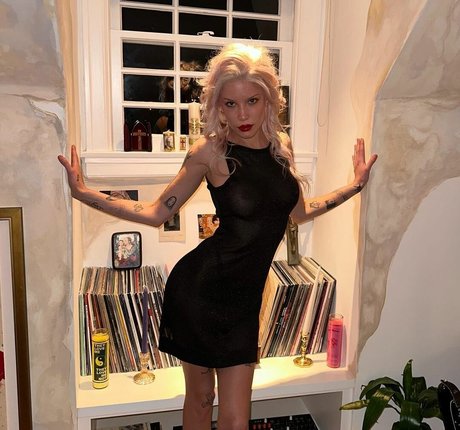 Halsey best pornstar pics