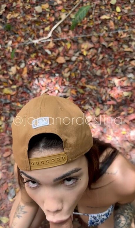 Japa Alee model sexy gallery