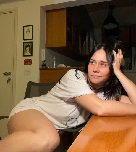 Alessandra Negrini hd actress gallery