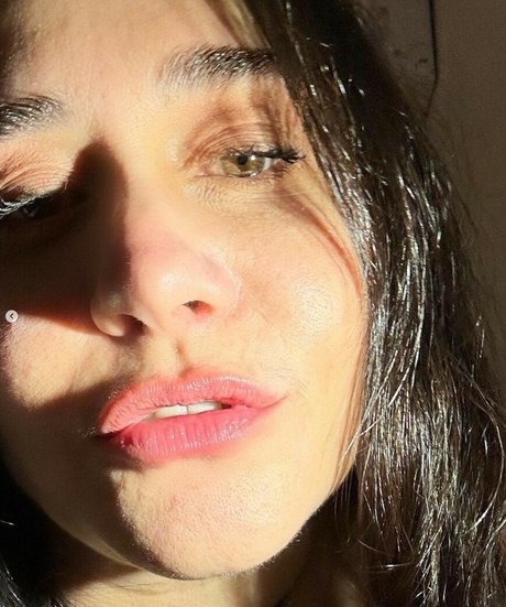 Alessandra Negrini best model photo