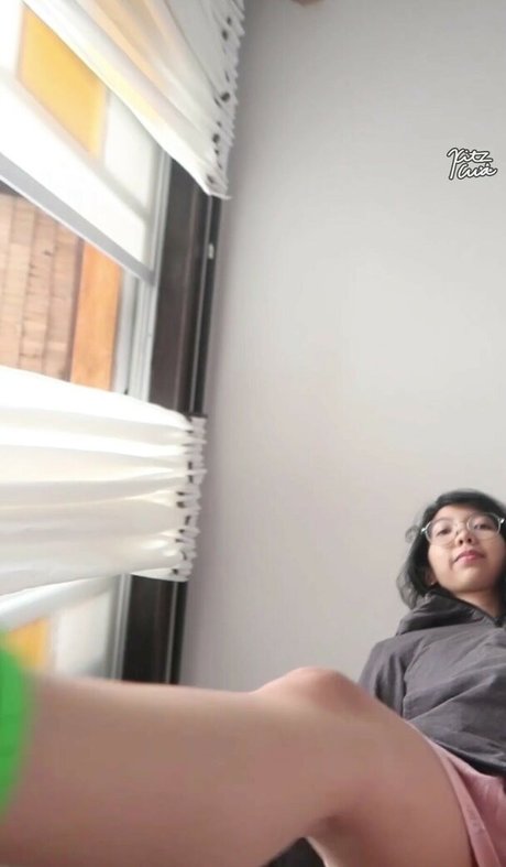 KitzCua erotic pornstar archive