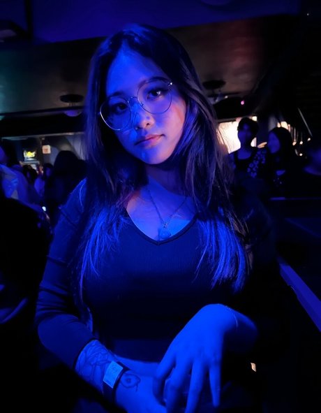 meiashes xxx actress gallery