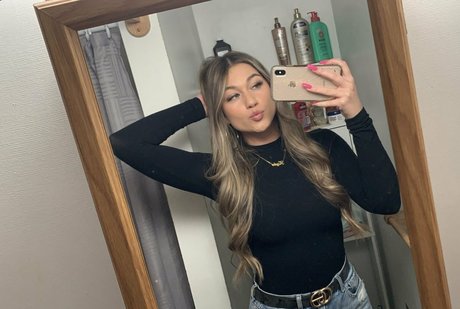 Kbbaby pornstar sex image