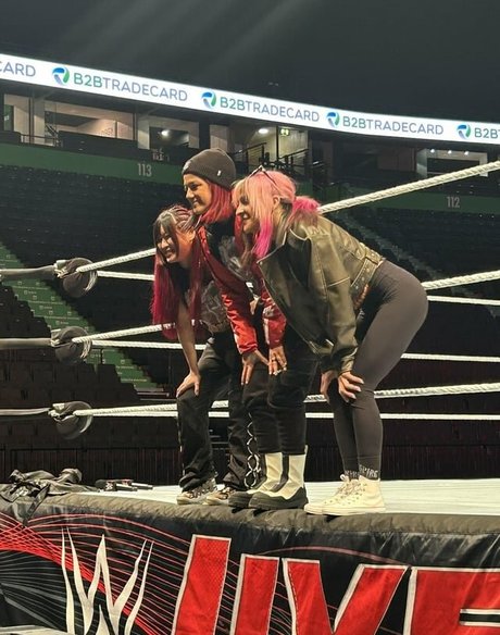 Bayley star porn galleries