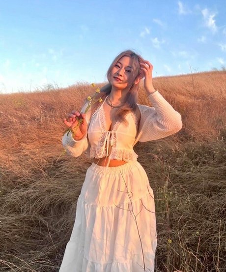 Arine Kim perfect pornstar image