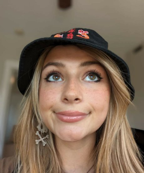 katerino hot star image