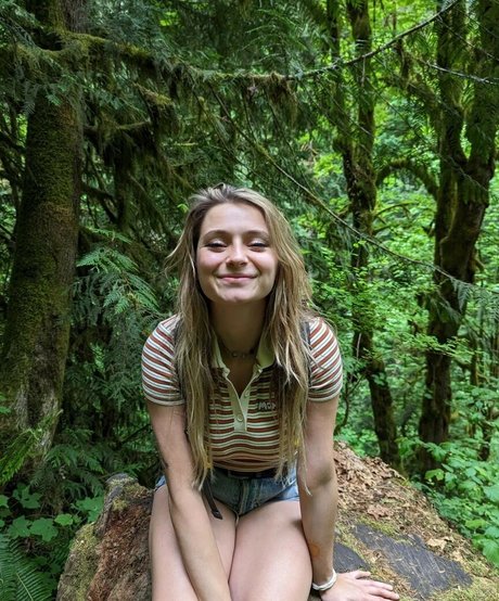 katerino xxx actress photo