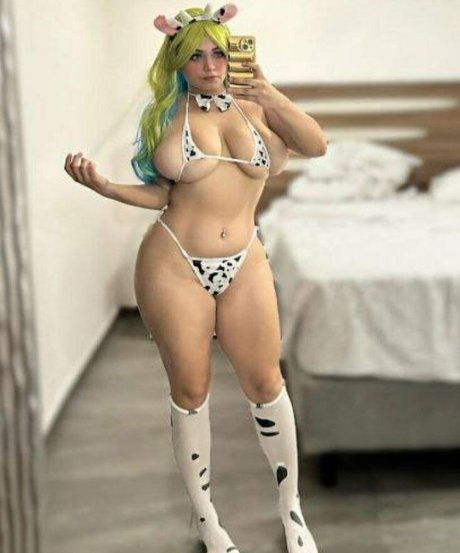 Loveusina high quality actress pictures