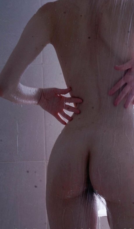 vivivoyage88 pornstar sex photo