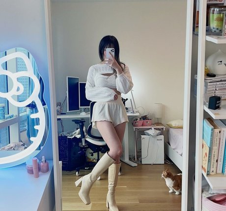 igumdrop art actress image