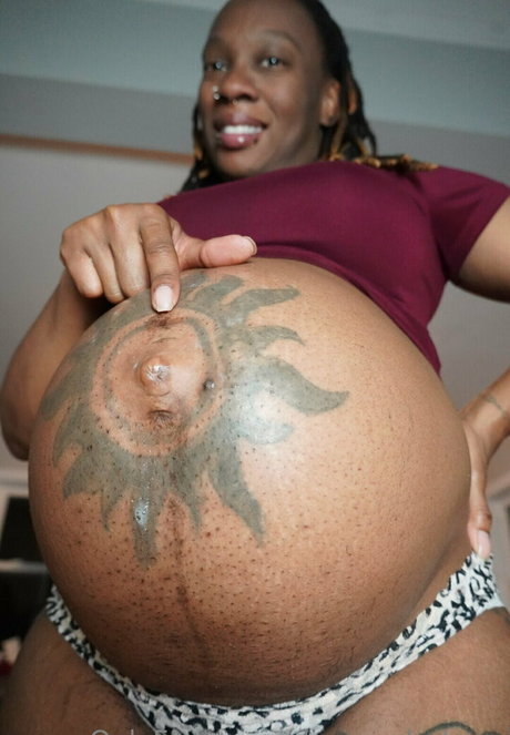 diamondortega art model pictures