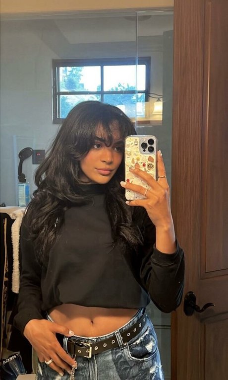 Sydeon perfect pornstar image