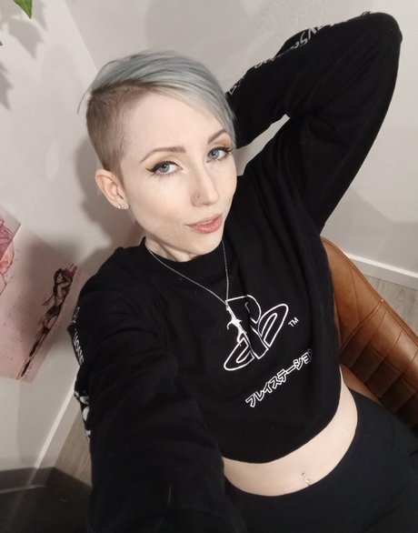 Ikuy best pornstar picture