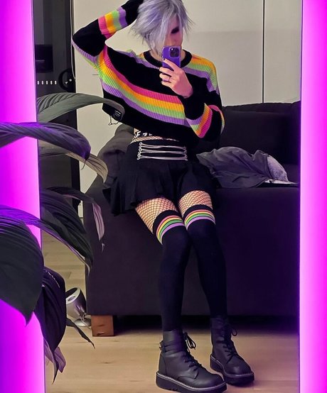 FemboyPup pretty pornstar photo