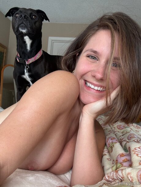 Fairyjulia nude pornstar pics