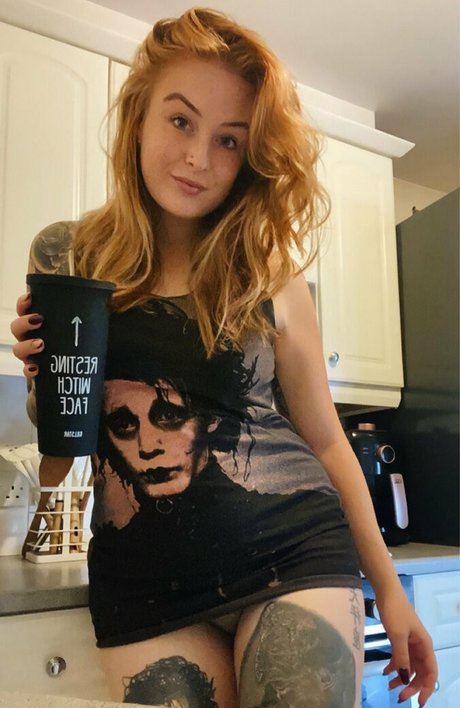 LittleRed x model nudes images