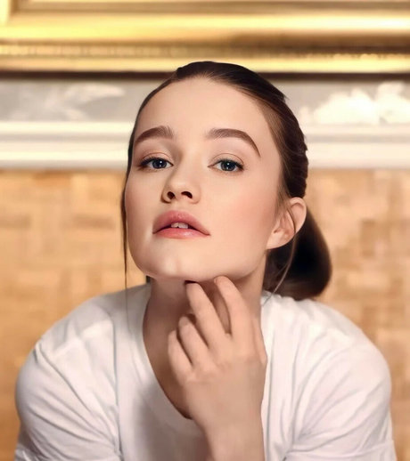 Sigrid model xxx image