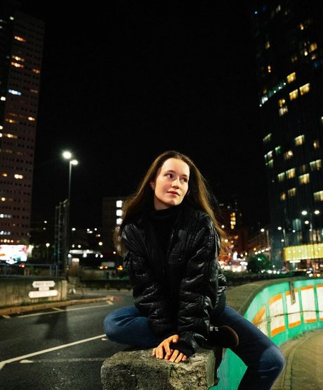 Sigrid art model galleries