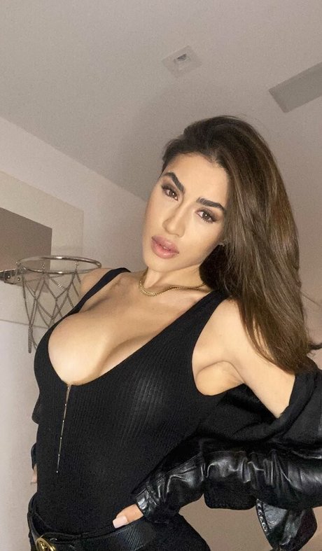 Alexia Inguanzo pornstar hot photo