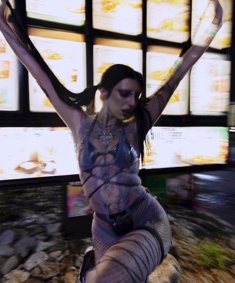 DeathbyRomy pornstar top photos