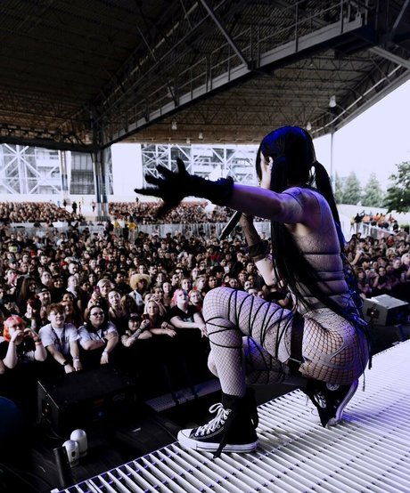 DeathbyRomy nude pornstar image