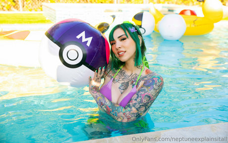 neptuneexplainsitall star naked gallery