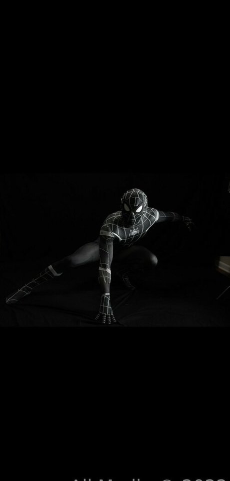 taylorsfree art model pictures