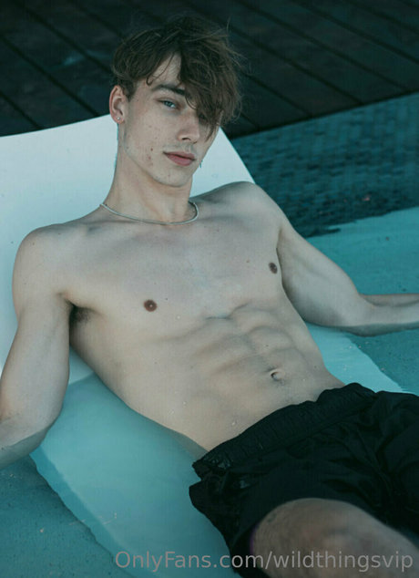 wildthingsvip star nude pic