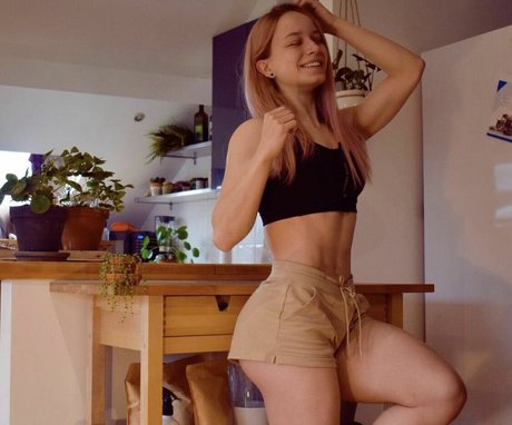 Aline Dessine pornstar xxx galleries