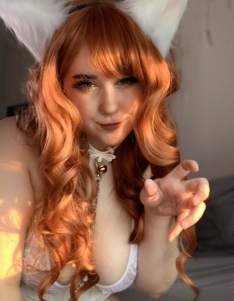 Moyumii perfect model photos