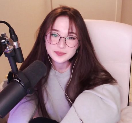 Tinakitten porn model img