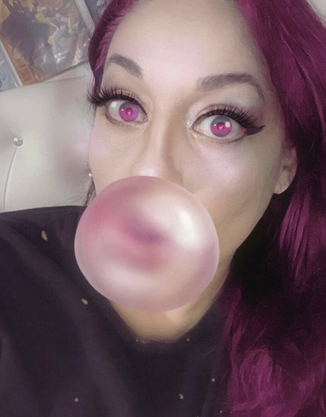 missleanalee art pornstar galleries