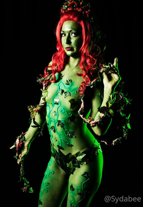 Sydabee model pornographic images