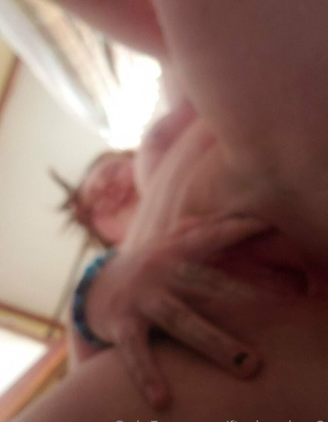 ftmincubus2 pornstar erotic picture