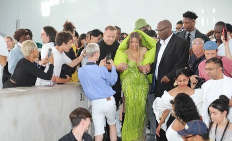 Cardi B naked actress pics