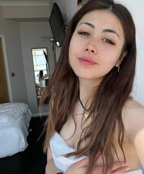 Angelic Lofi ASMR art pornstar image