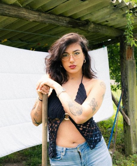 lapintoramarta art model picture