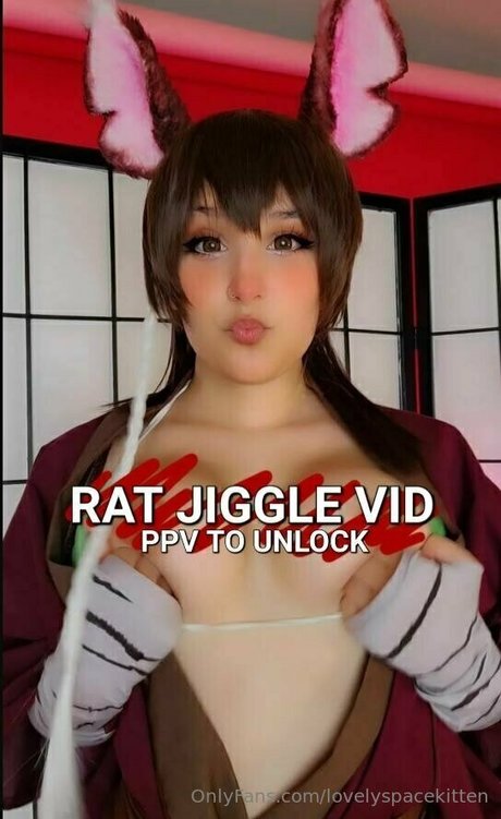 lovelyspacekitten hd actress pictures